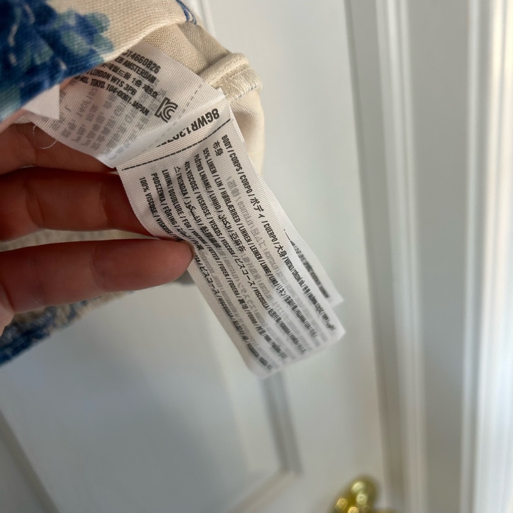 NWT Abercrombie & Fitch Blue & White Floral Crop Top Size Large - Picture 8 of 9